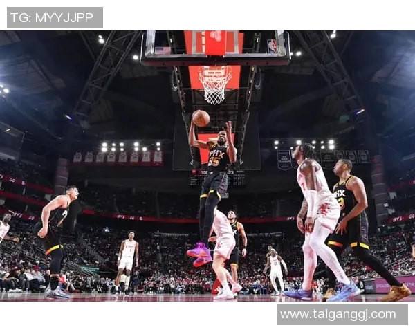 火箭队与太阳队激战三月三十一日谁将赢得这场精彩对决